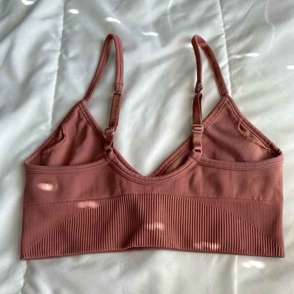 LULULEMON SPORTS BRA - Picture 2 of 4